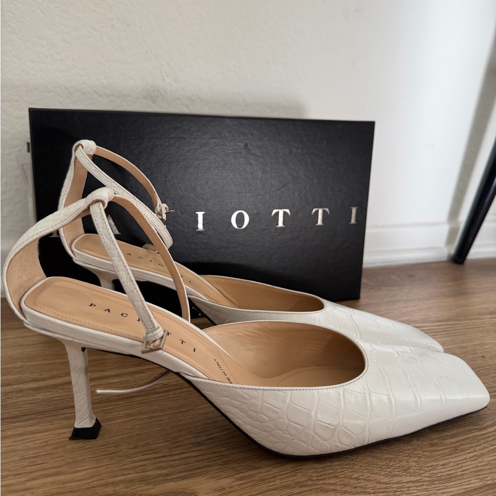 Cesare Paciotti White Croc-Embossed Kitten Heels - Picture 2 of 4